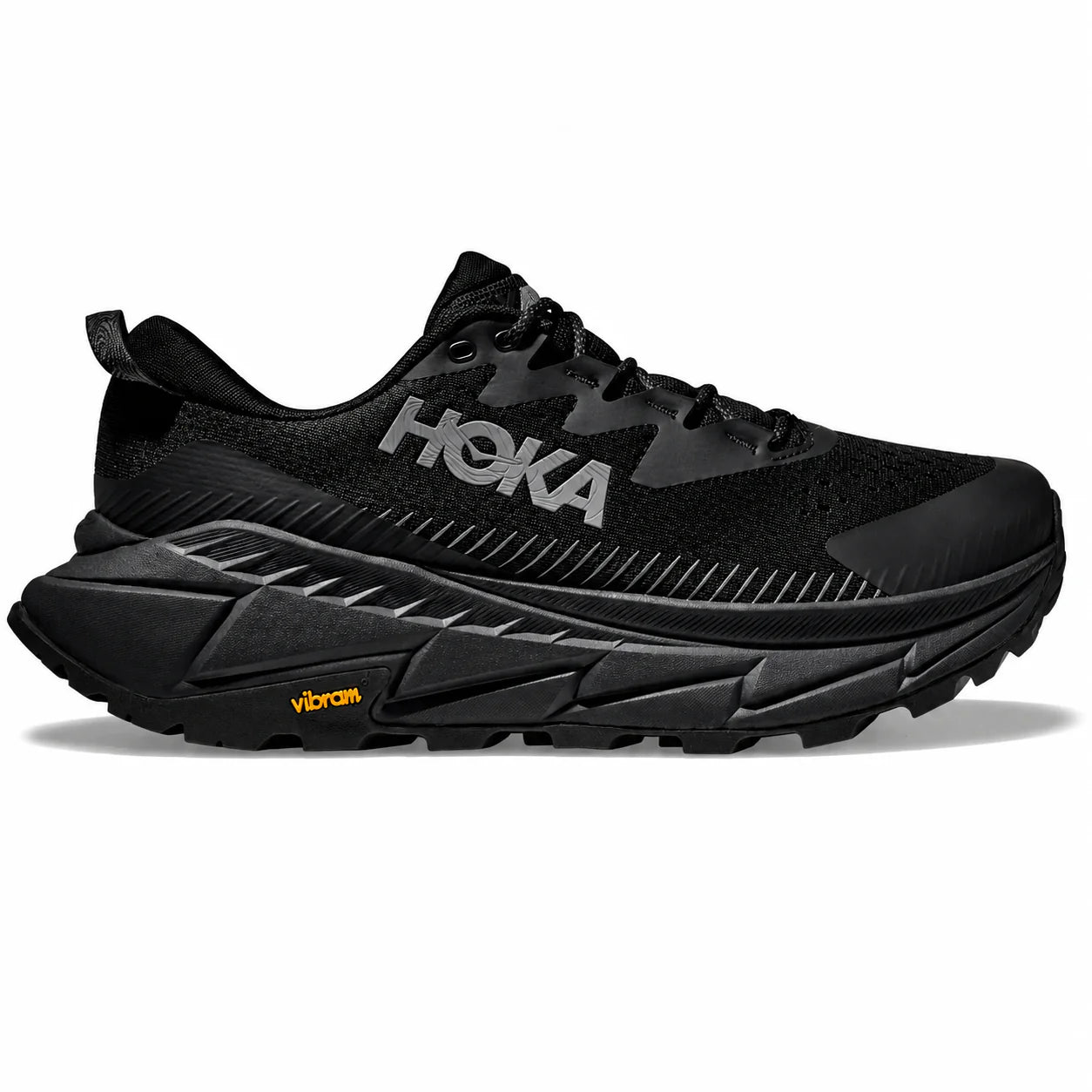 Skyline Triple Black